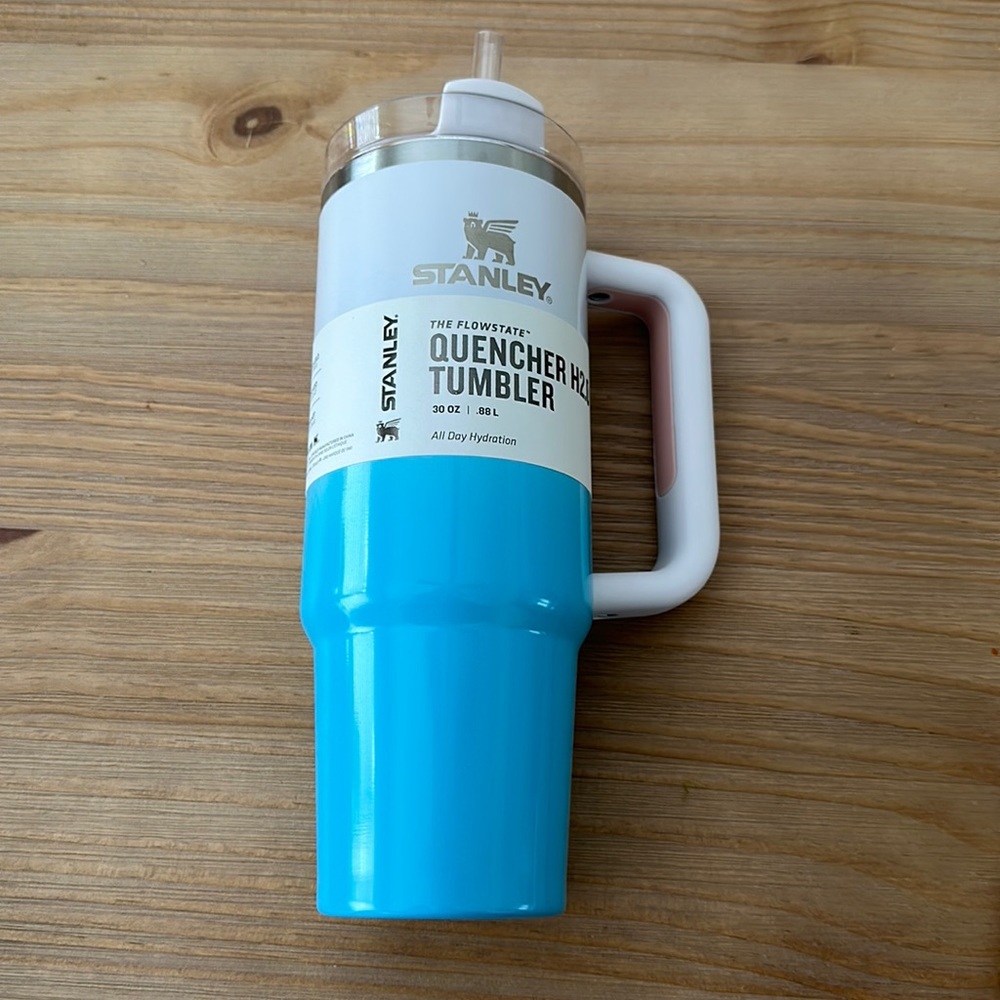 Stanley 30 oz. Quencher H2.0 FlowState Tumbler
